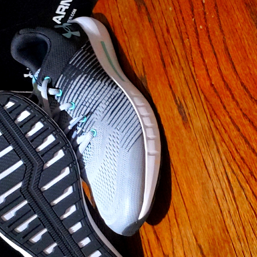 UNDER ARMOUR Pursuit NG